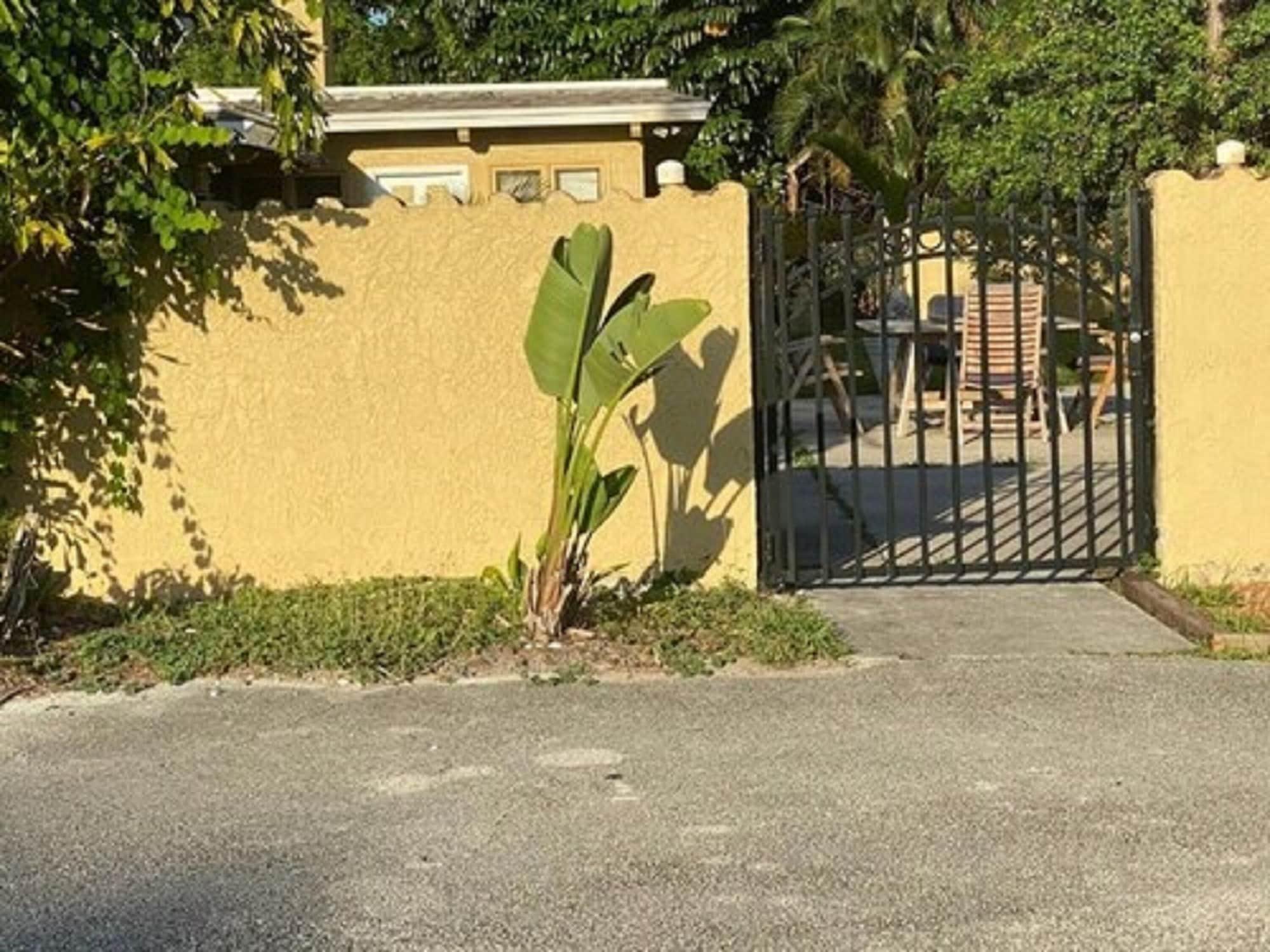 ホテル Oyo Family Ranch At Melbourne Fl エクステリア 写真