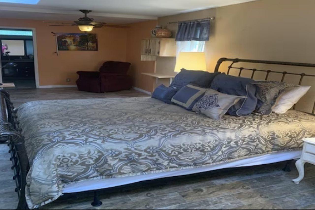ホテル Oyo Family Ranch At Melbourne Fl エクステリア 写真